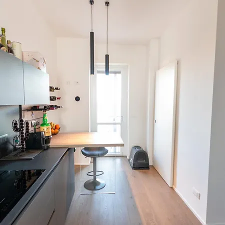 Luxury With Terrace - Napoli 35 Apartmán *