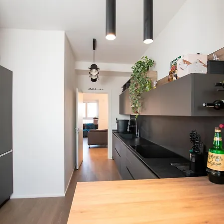 Apartmán Luxury With Terrace - Napoli 35 *